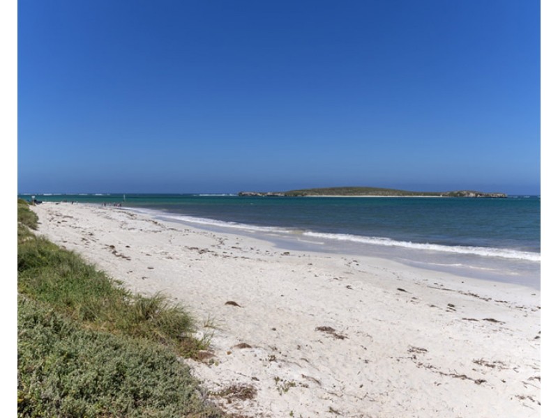 6 Desert Road, Lancelin WA 6044