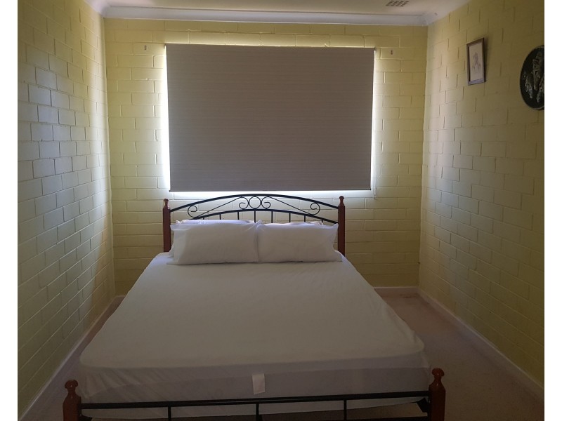 3 Wedge Avenue, Lancelin WA 6044