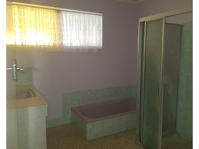 3 Wedge Avenue, Lancelin WA 6044