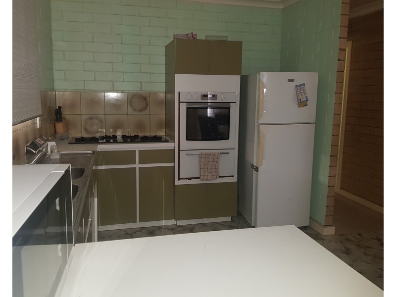 3 Wedge Avenue, Lancelin WA 6044