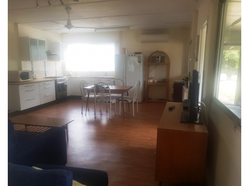 141 Gingin Road, Lancelin WA 6044