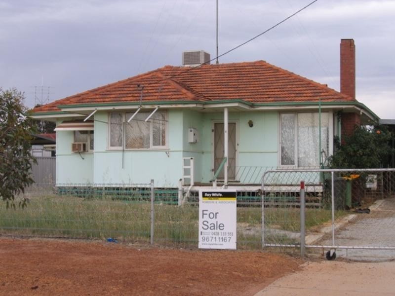 7 Nugent Street, Wongan Hills WA 6603