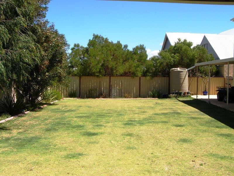 1 Clough Place, Lancelin WA 6044