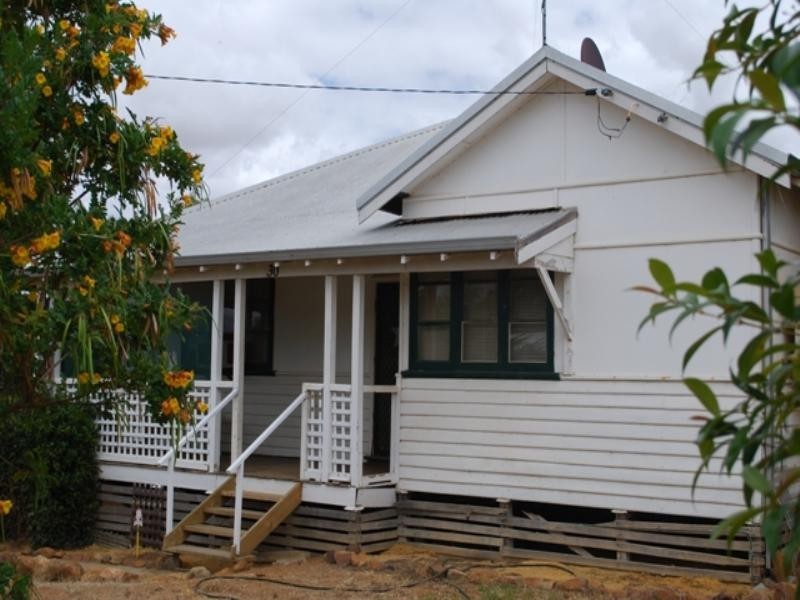 30 Wilson Street, Wongan Hills WA 6603