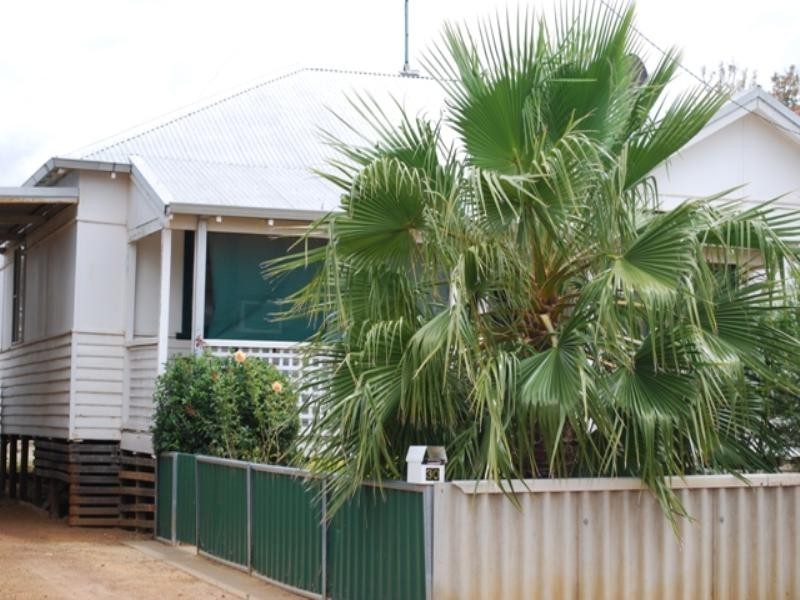 30 Wilson Street, Wongan Hills WA 6603