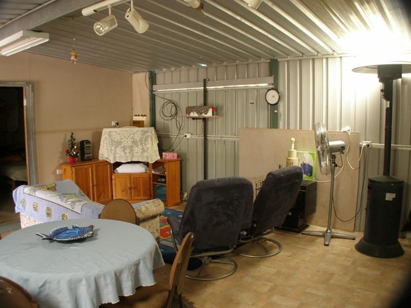 222 Wildflower Way, Karakin WA 6044