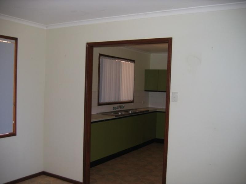 2 Bell Steet, Dalwallinu WA 6609