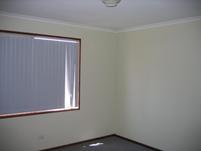 2 Bell Steet, Dalwallinu WA 6609