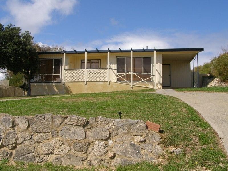 10 Wood Way, Ledge Point WA 6043