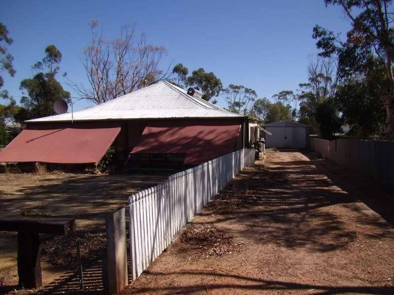 lot22 & 21 YORK Street, Watheroo WA 6513