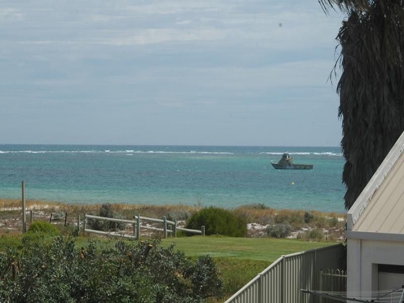 52 Gingin Road, Lancelin WA 6044