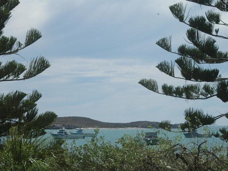 52 Gingin Road, Lancelin WA 6044