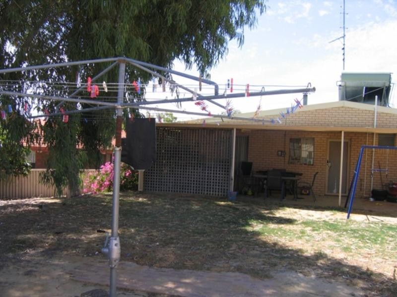 51 Quinlan Street, Wongan Hills WA 6603