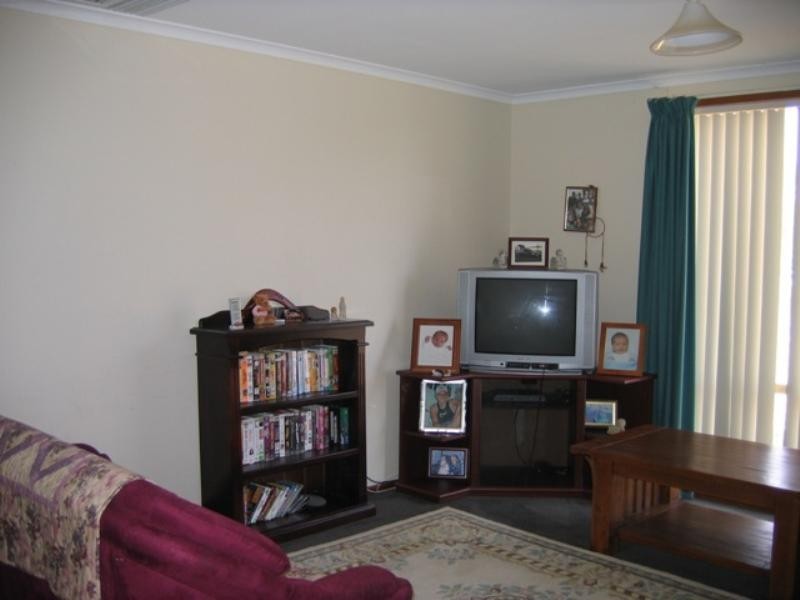 51 Quinlan Street, Wongan Hills WA 6603