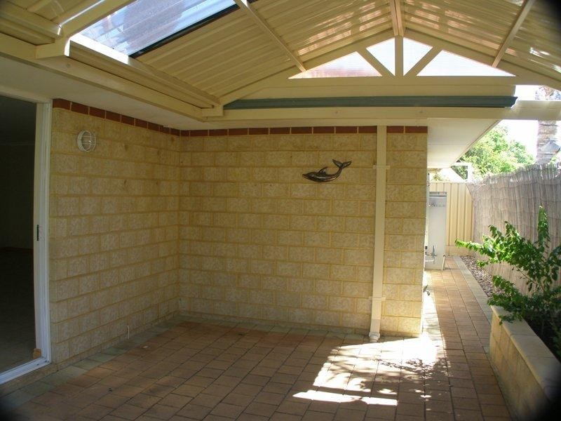 7/7 Warlu Place, High Wycombe WA 6057