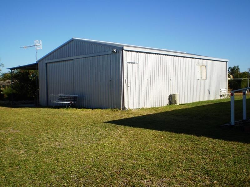 94 Wildflower, Lancelin WA 6044