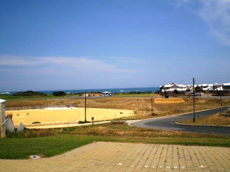 1/16 Dewar, Ledge Point WA 6043