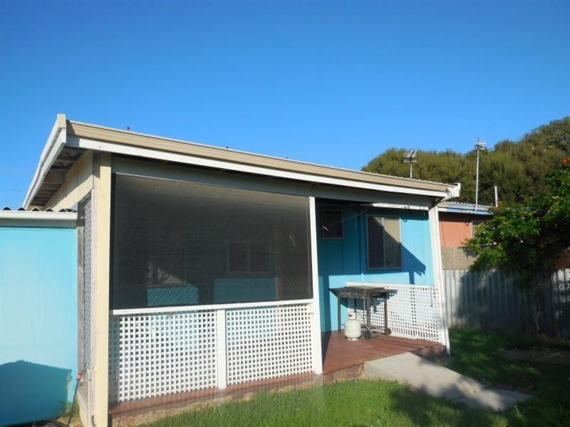 16B Wedge Avenue, Lancelin WA 6044