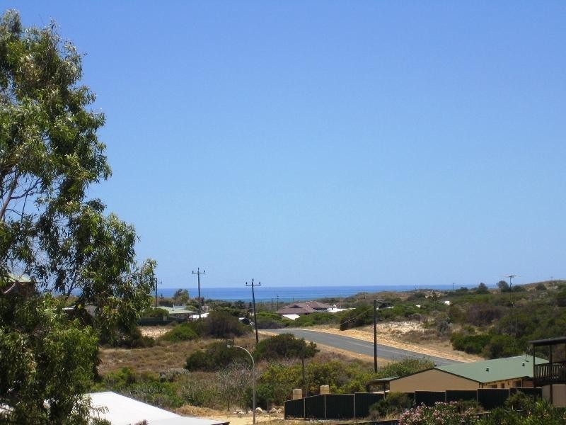 16 Harolds Way, Seabird WA 6042