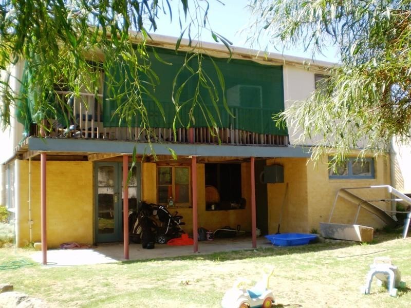 2/14 Turner, Guilderton WA 6041