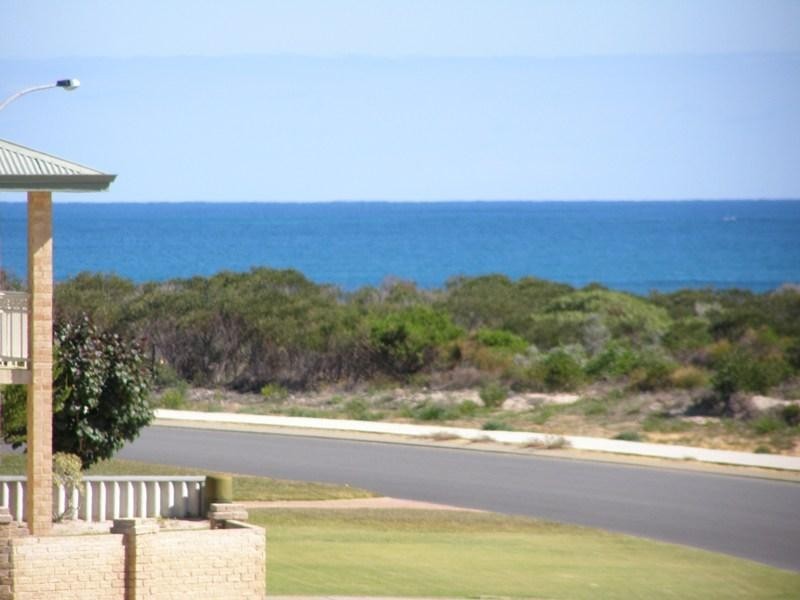 45 Robertson Road, Ledge Point WA 6043