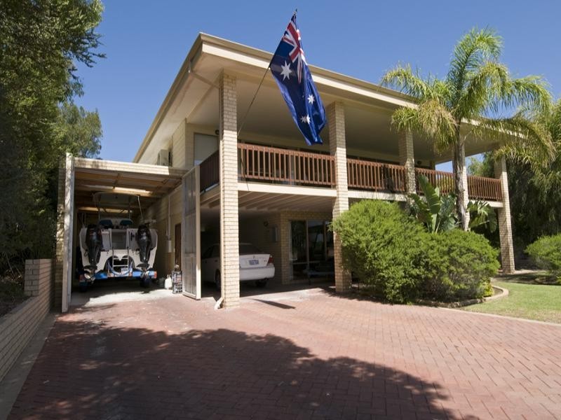 34 BOOTOO Street, Lancelin WA 6044