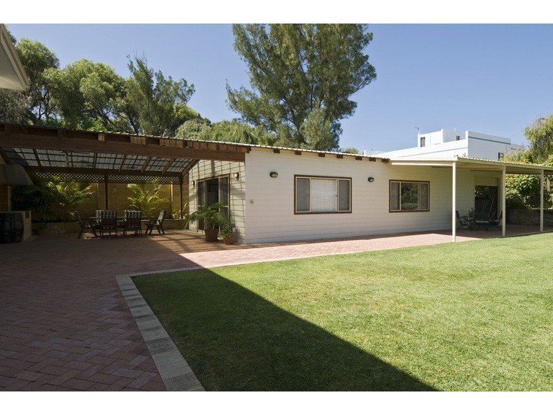 34 BOOTOO Street, Lancelin WA 6044