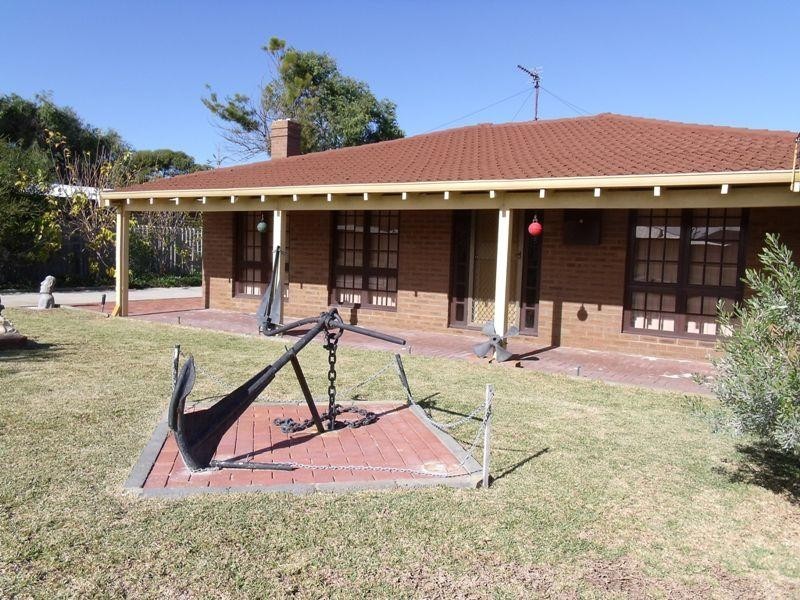 6 Newby Street, Lancelin WA 6044