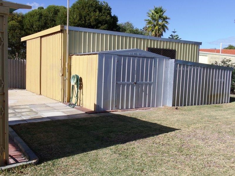 6 Newby Street, Lancelin WA 6044