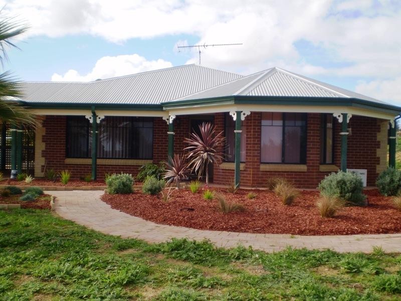 35 Sandalwood Road, Gabbadah WA 6041