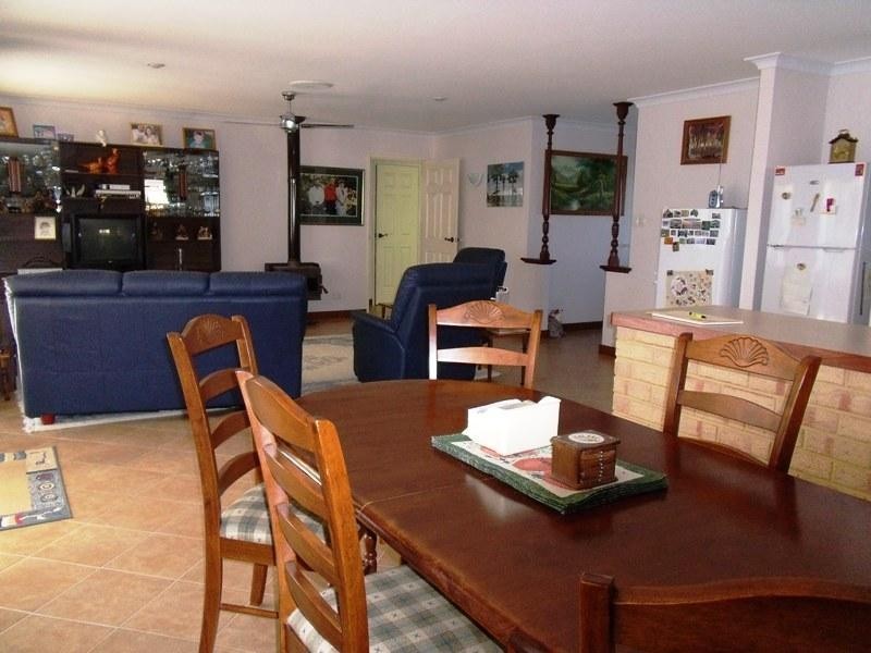 16 Bootoo Street, Lancelin WA 6044