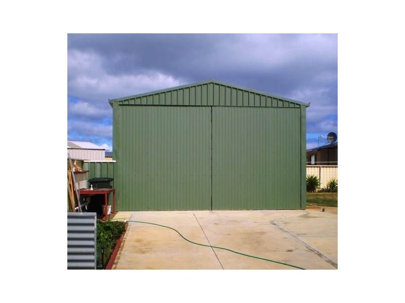 18 Glover, Green Head WA 6514