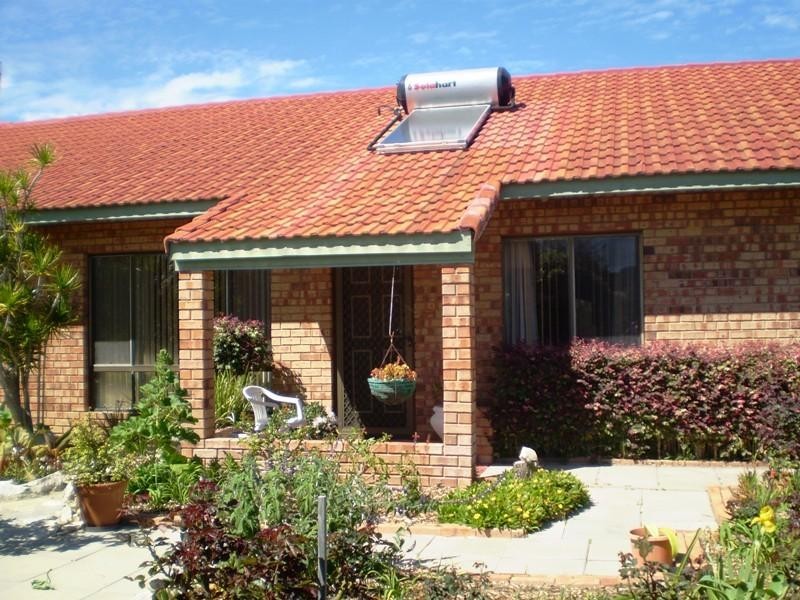 7 Kau Street, Green Head WA 6514