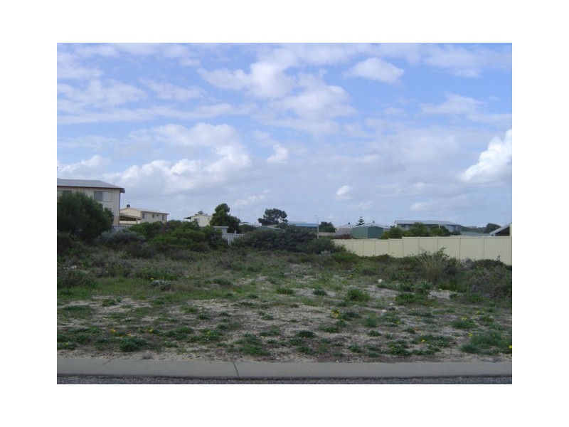 6 Harper Drive, Ledge Point WA 6043