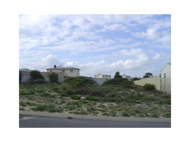 6 Harper Drive, Ledge Point WA 6043