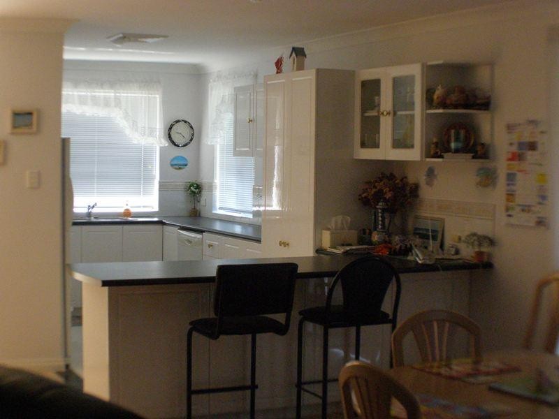 2/1 Hawcroft Place, Lancelin WA 6044