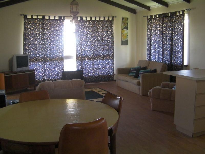 25 Gingin Road, Lancelin WA 6044