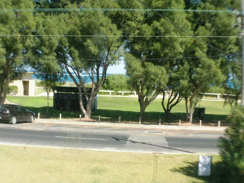 41A Gingin Road, Lancelin WA 6044