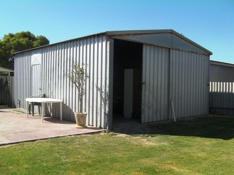 2 Ellis Court, Lancelin WA 6044