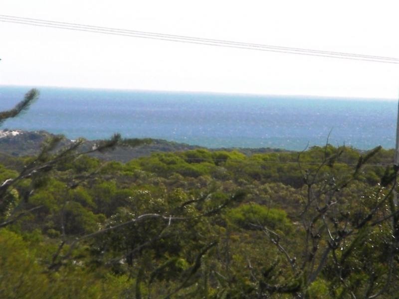 20 The Lookout, Karakin WA 6044