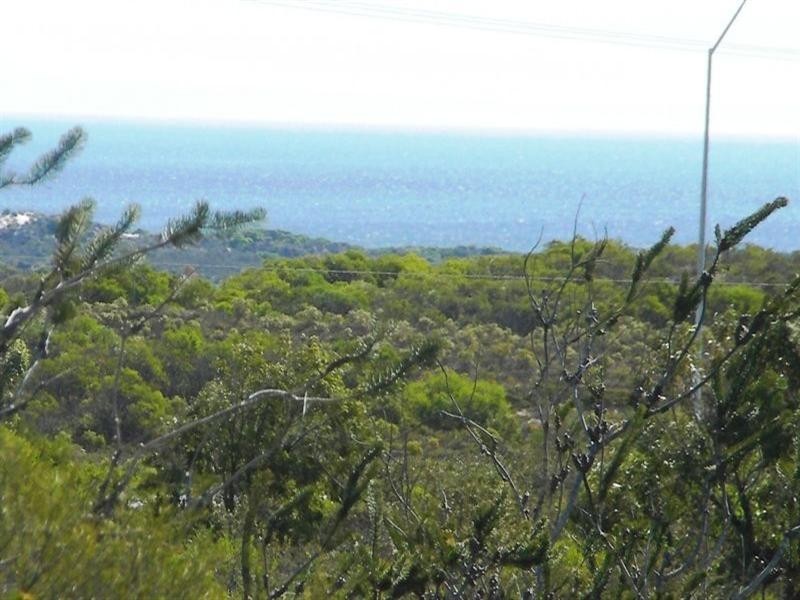 20 The Lookout, Karakin WA 6044