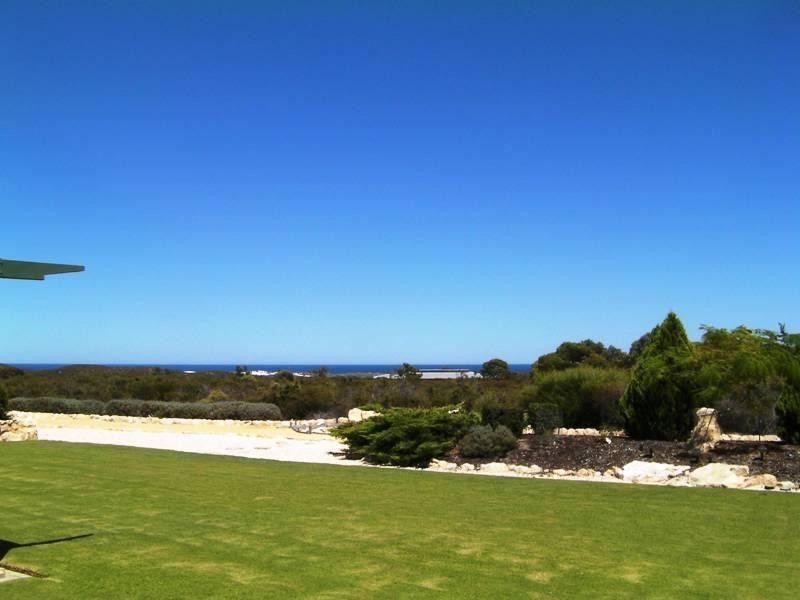 125 Seaview Drive, Karakin WA 6044