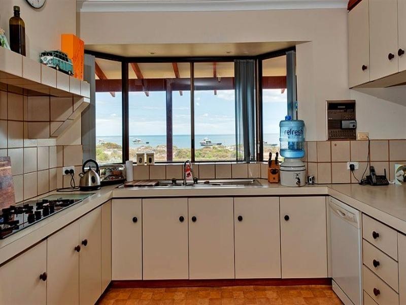 72 Gingin Road, Lancelin WA 6044