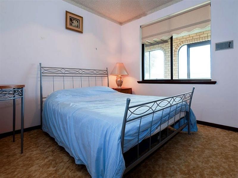 72 Gingin Road, Lancelin WA 6044