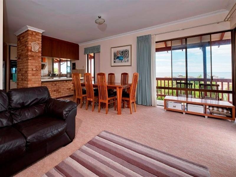 72 Gingin Road, Lancelin WA 6044