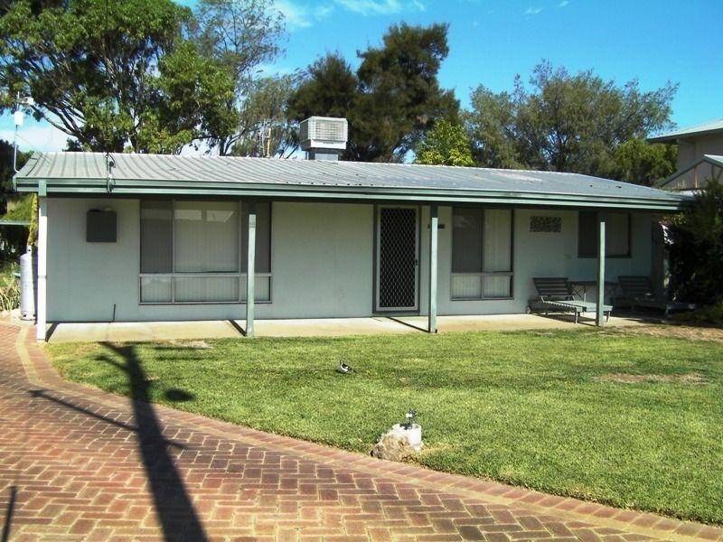 18 Rennie Crescent, Lancelin WA 6044