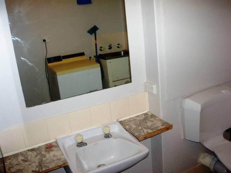 1/6 Cray Street, Lancelin WA 6044