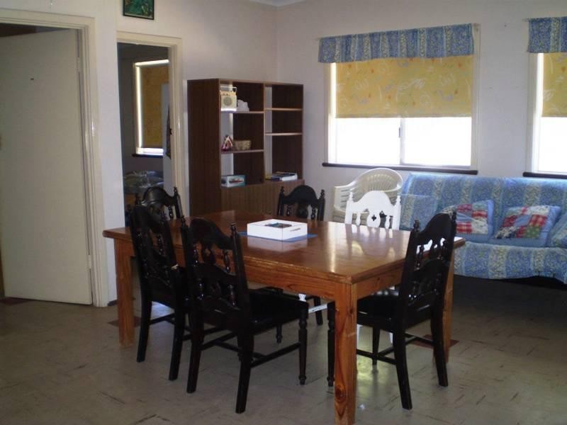 2/62 Cockram Street, Lancelin WA 6044