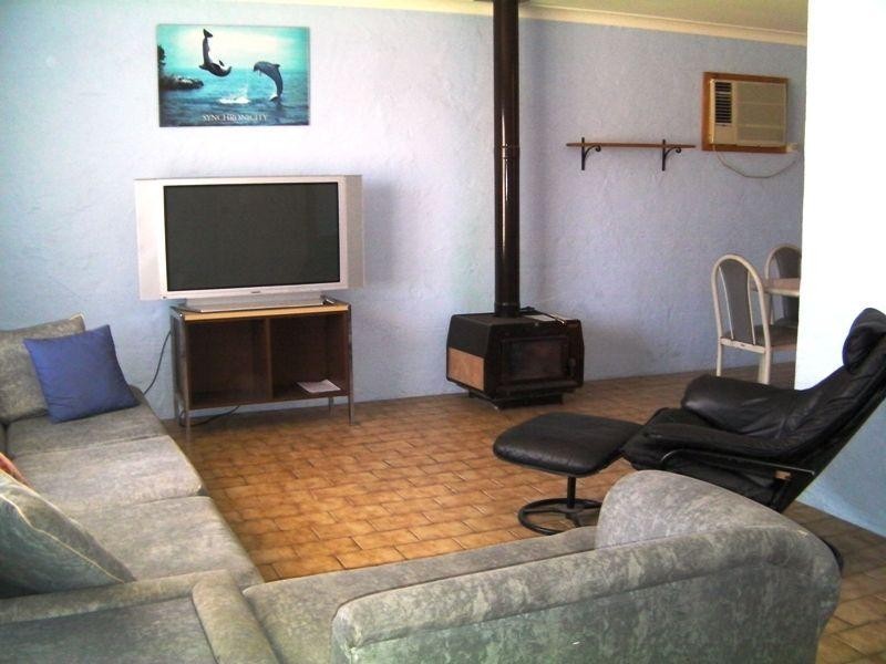 15 Whitfield Street, Lancelin WA 6044