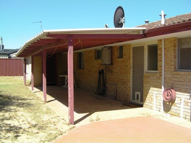 15 Whitfield Street, Lancelin WA 6044